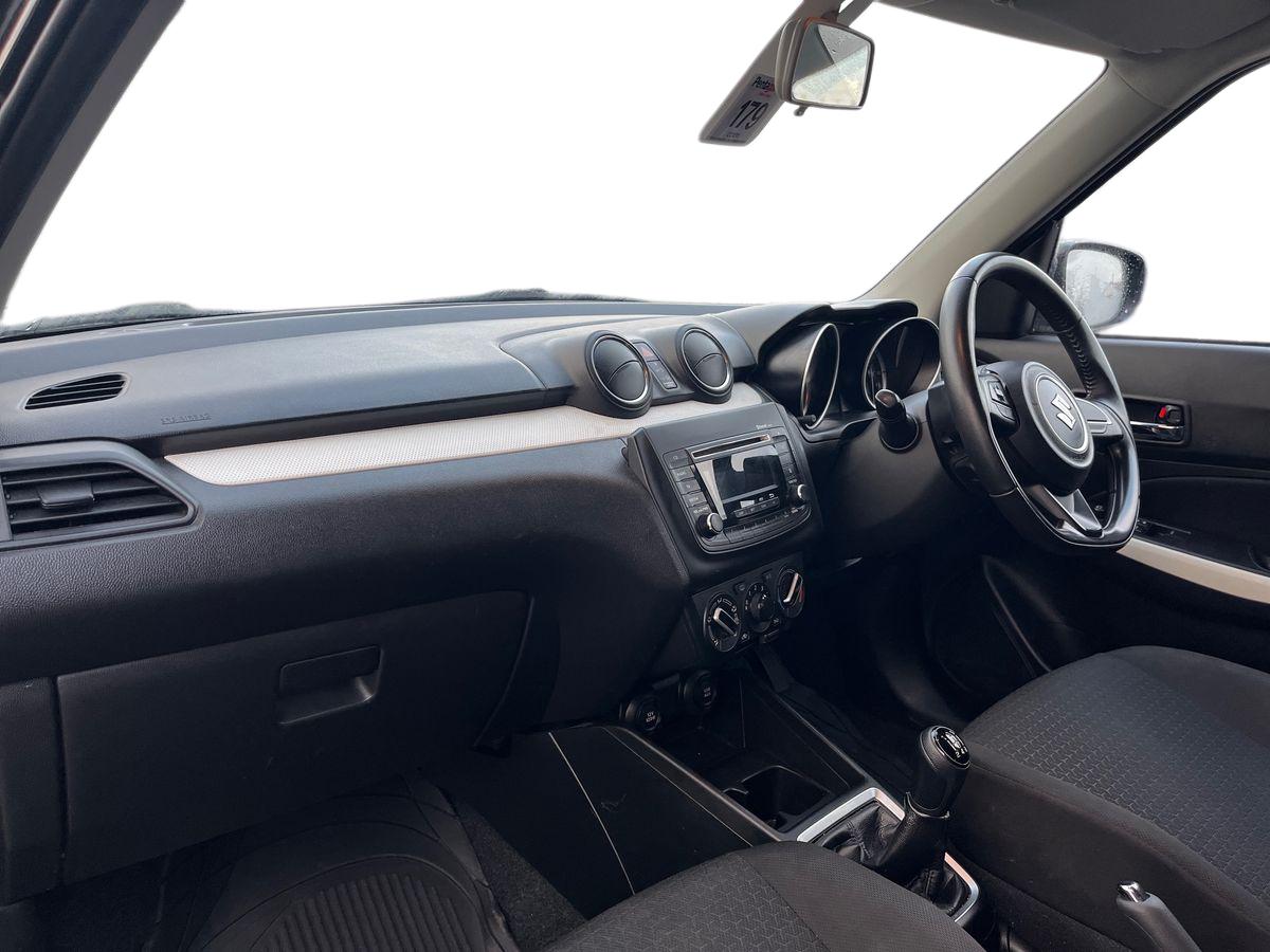 Used Suzuki Swift 2020 for sale - 76057444: Photo 8