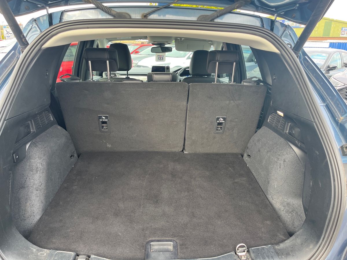 Used Ford Kuga 2022 for sale - 76133540: Photo 11