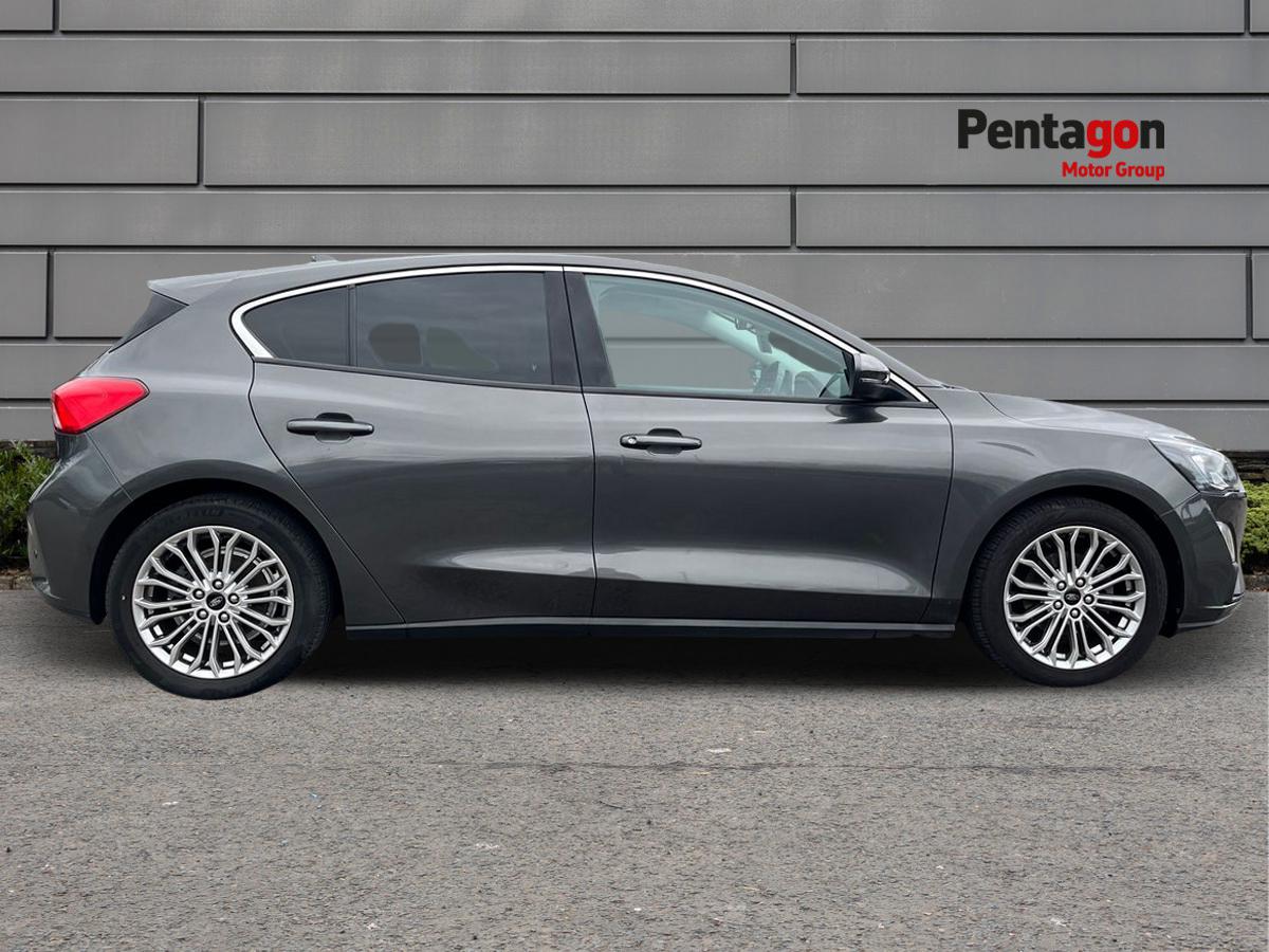 Used Ford Focus 2019 for sale - 75908542: Photo 13