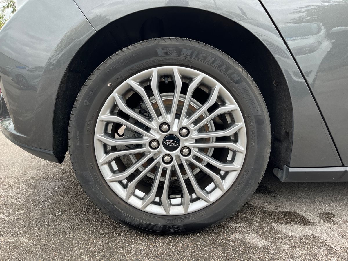 Used Ford Focus 2019 for sale - 75908542: Photo 17