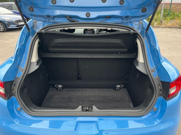 Used Renault Clio 2015 for sale - 75598088: Photo 11