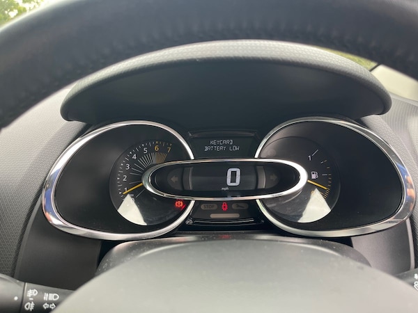 Used Renault Clio 2015 for sale - 75598088: Photo 22