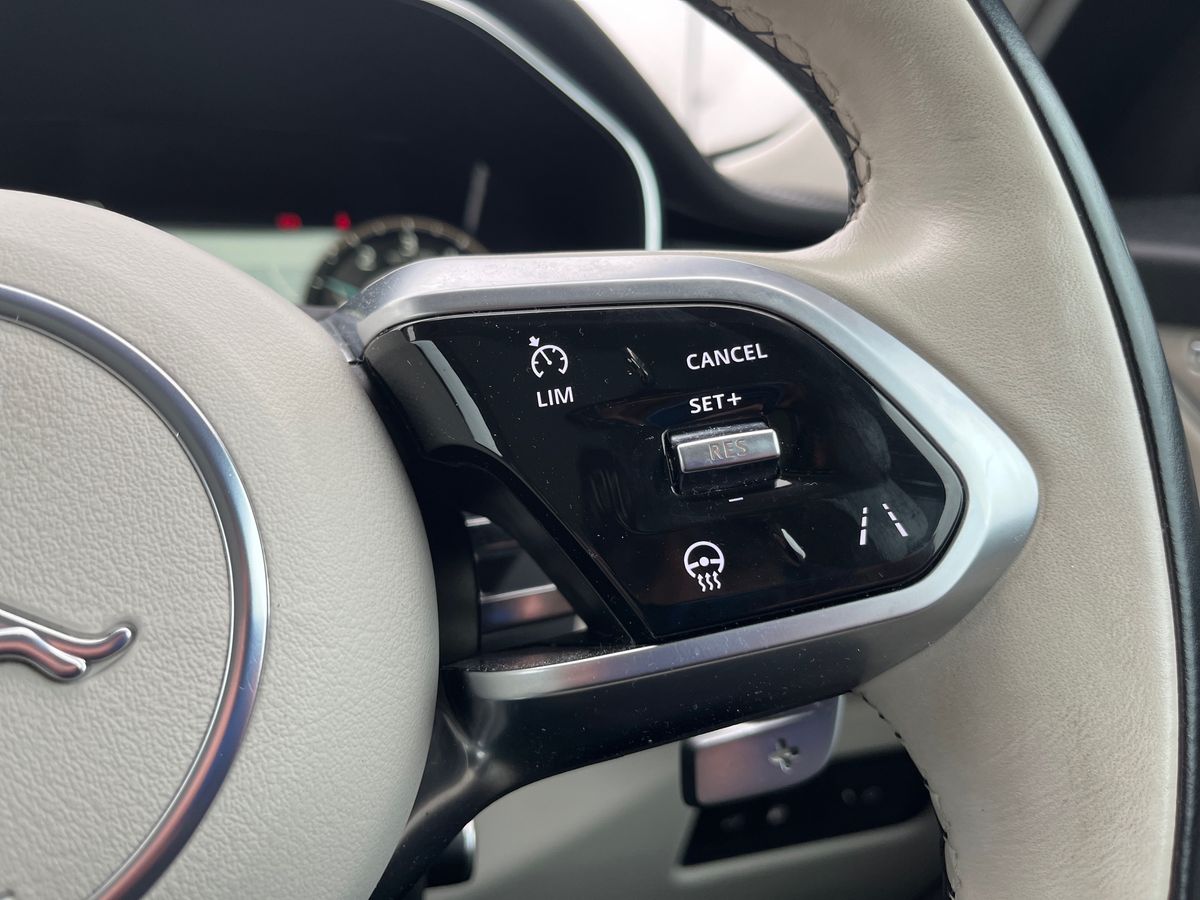 Used Jaguar F-Pace 2021 for sale - 77149138: Photo 21