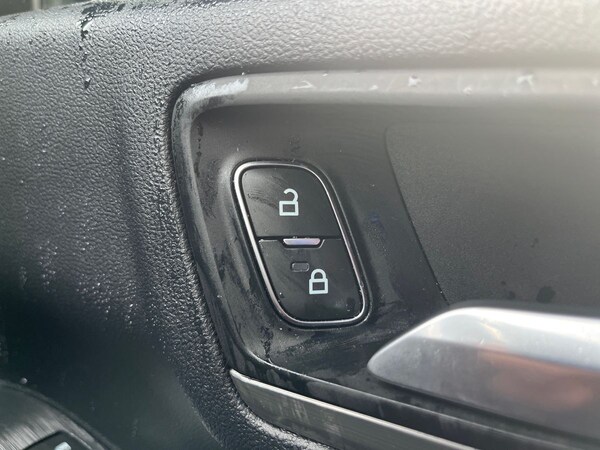 Used Ford Kuga 2022 for sale - 75353808: Photo 18