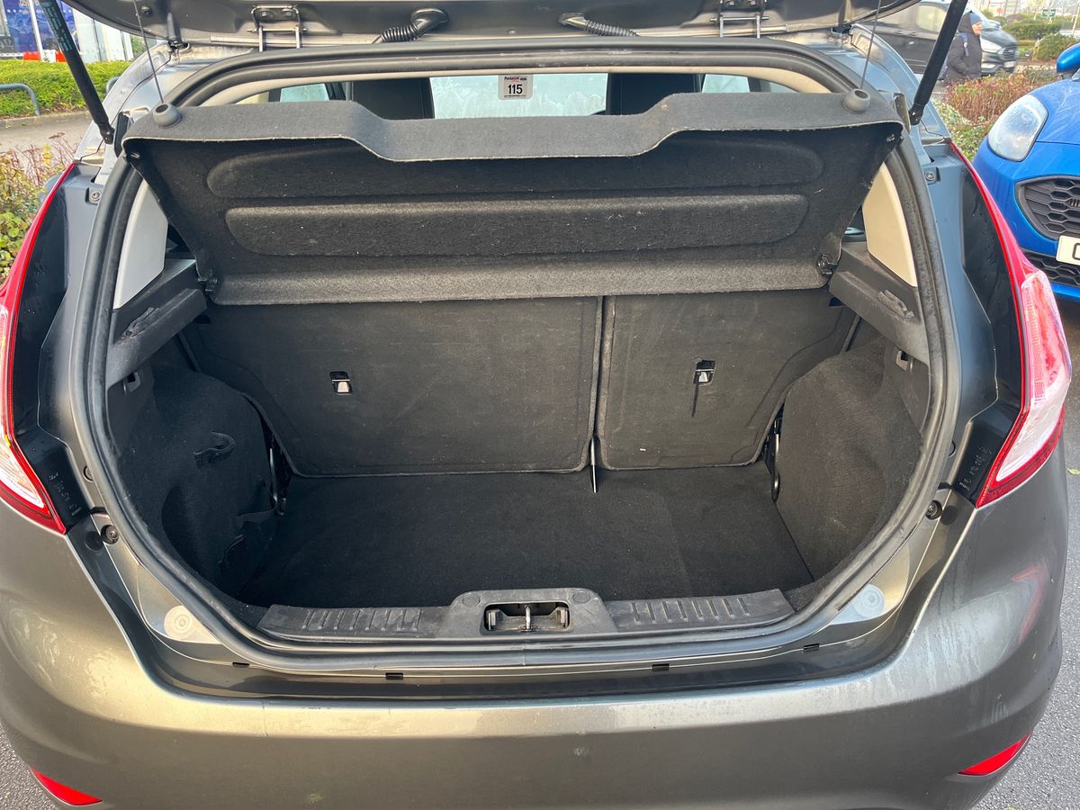 Used Ford Fiesta 2017 for sale - 76718595: Photo 11