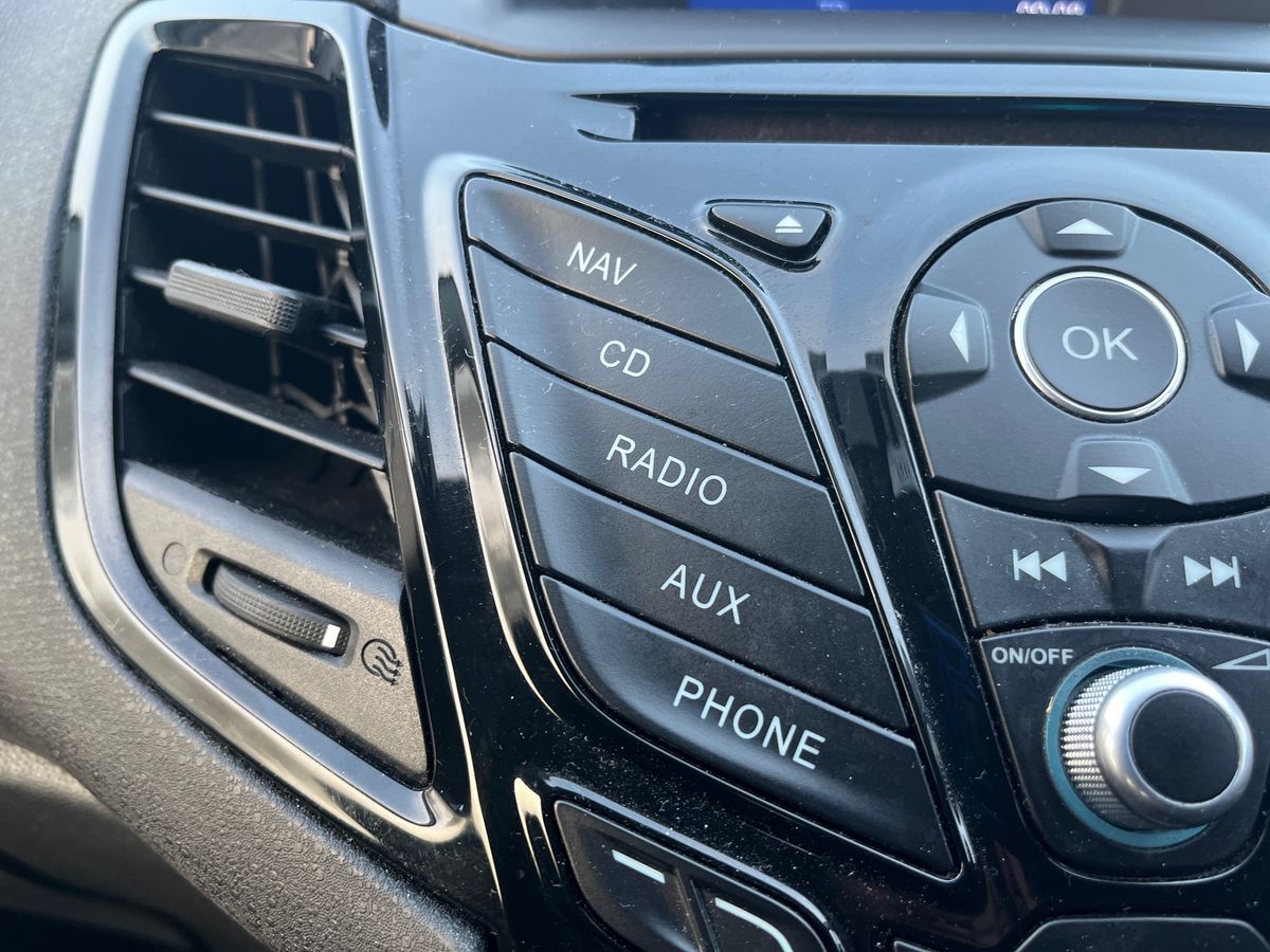 Used Ford Fiesta 2017 for sale - 76718595: Photo 22