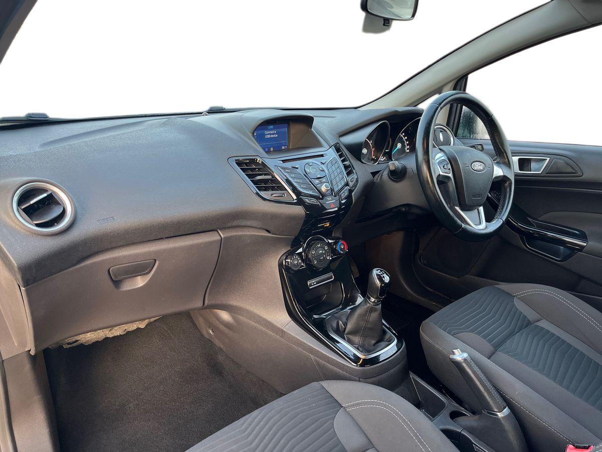 Used Ford Fiesta 2017 for sale - 76718595: Photo 8