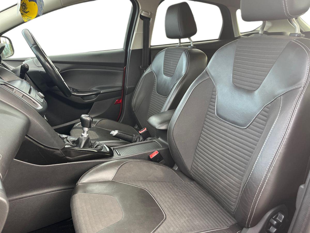Used Ford Focus 2015 for sale - 76313407: Photo 9