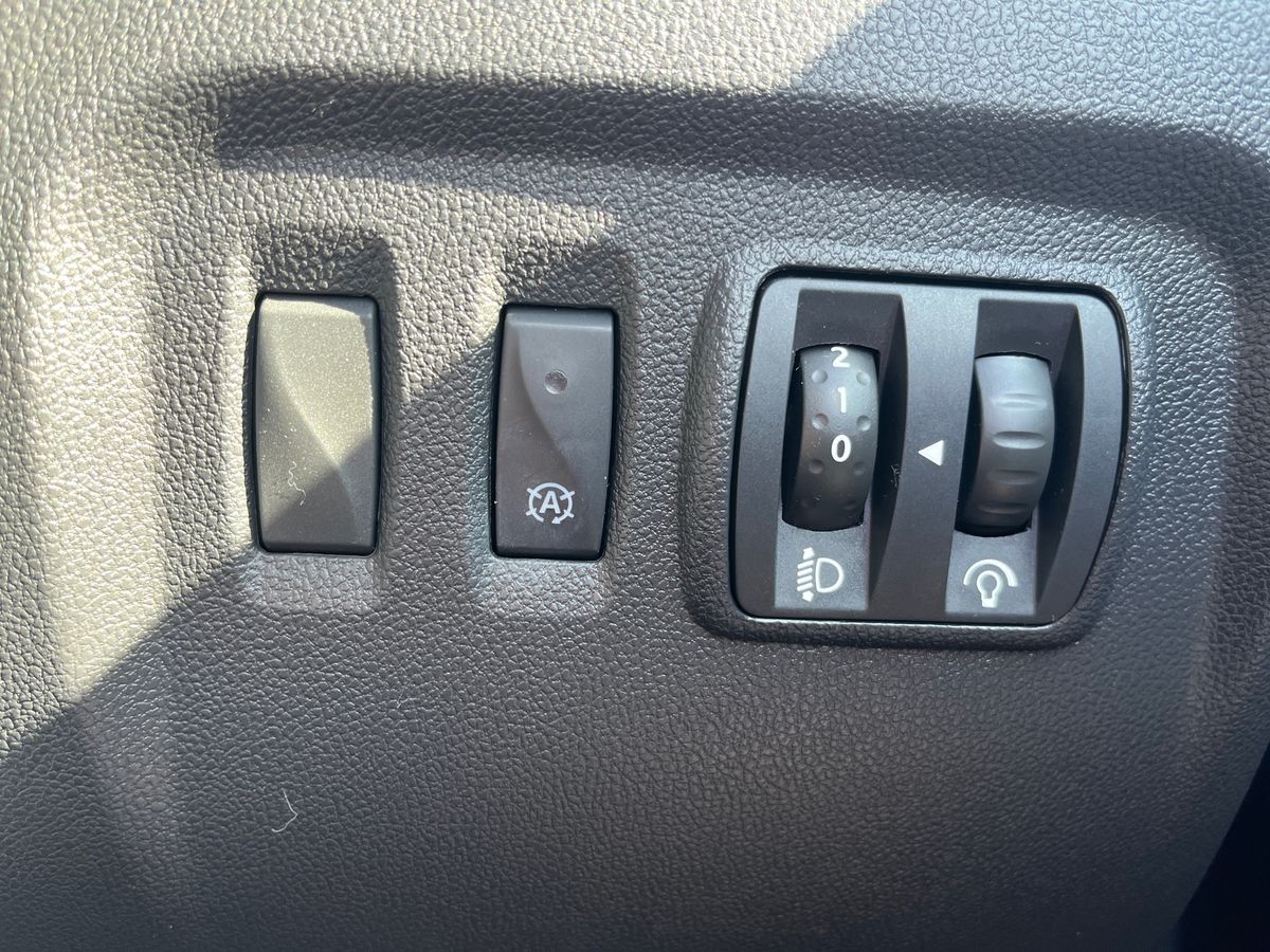 Used Renault Captur 2019 for sale - 75879598: Photo 19