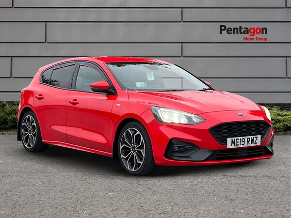 Used Ford Focus 2019 for sale - 76173822: Photo 1