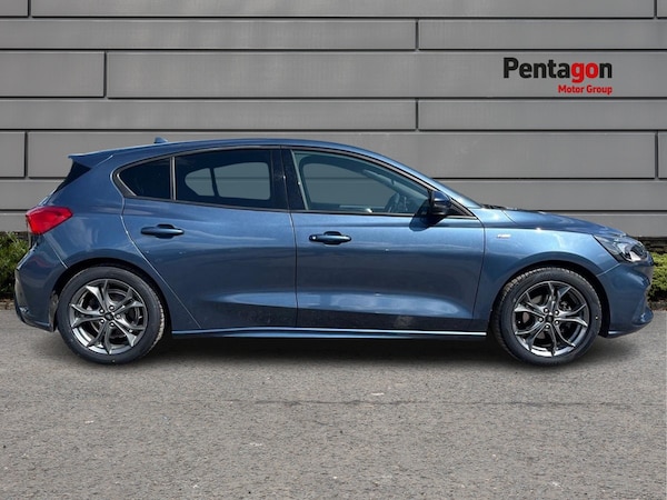 Used Ford Focus 2021 for sale - 75048397: Photo 13