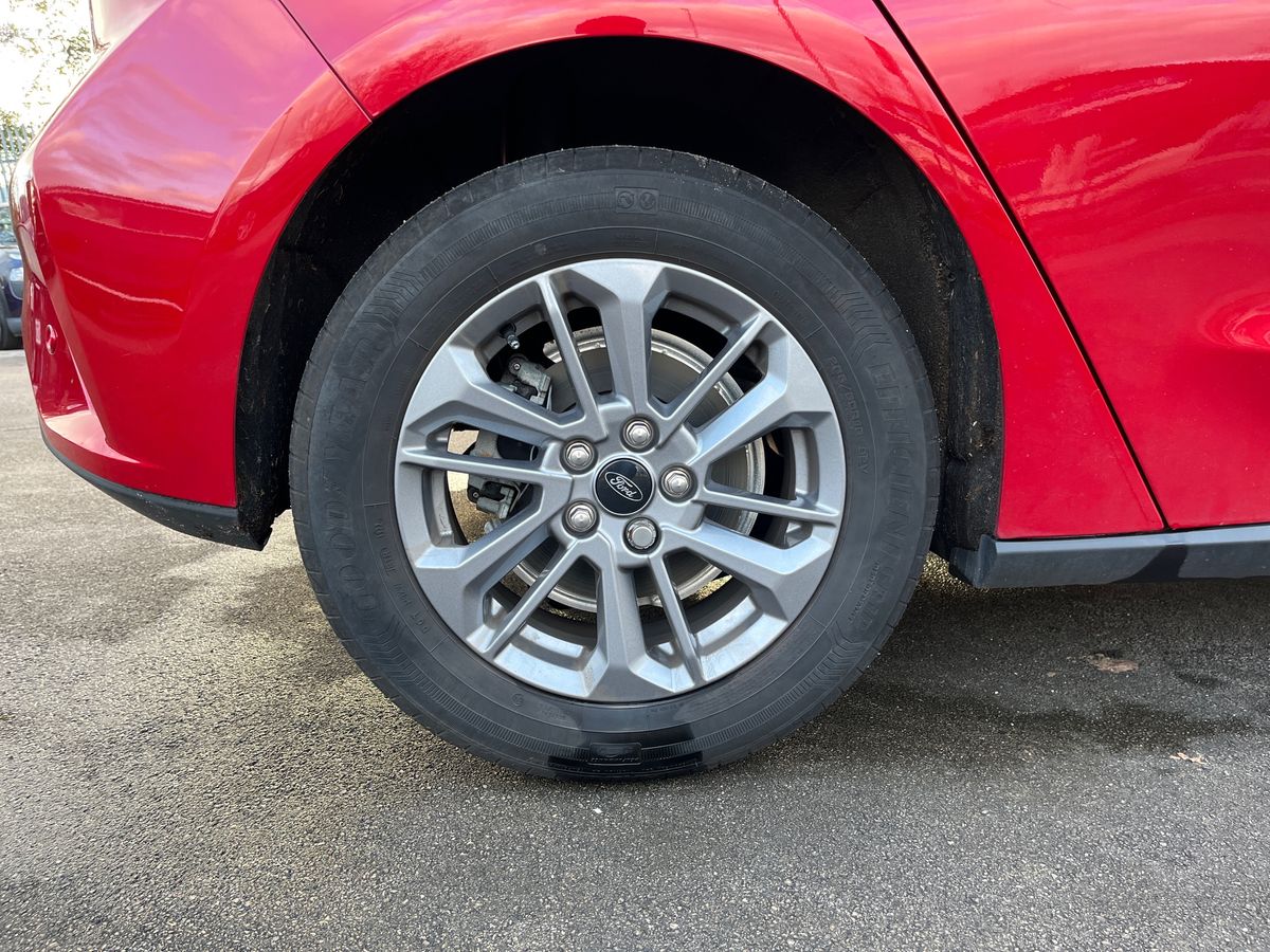 Used Ford Focus 2022 for sale - 76905865: Photo 17