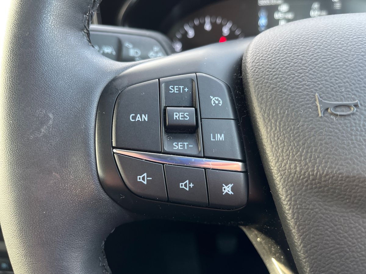 Used Ford Focus 2022 for sale - 76905865: Photo 22