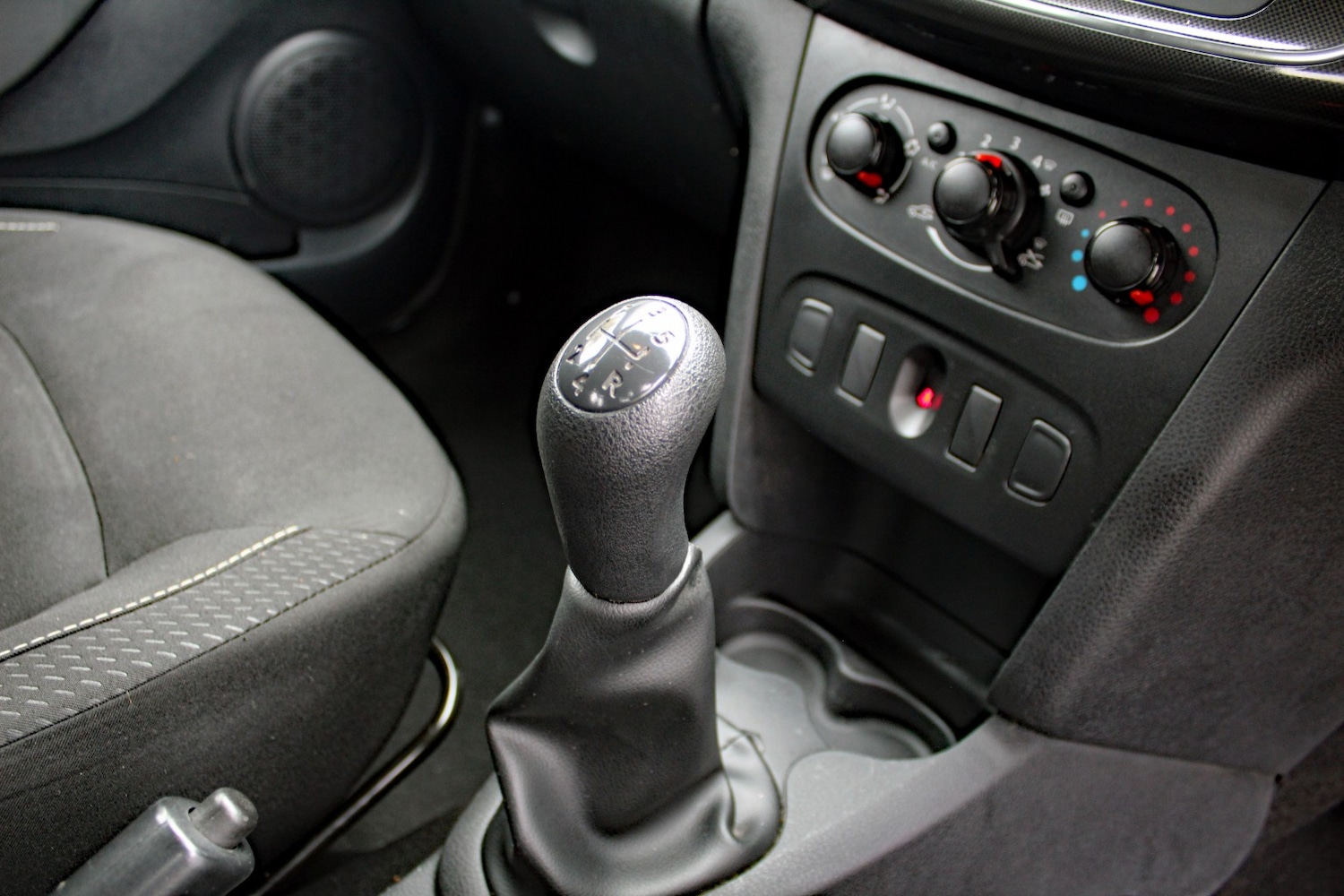 Used Dacia Sandero 2017 for sale - 77423406: Photo 22