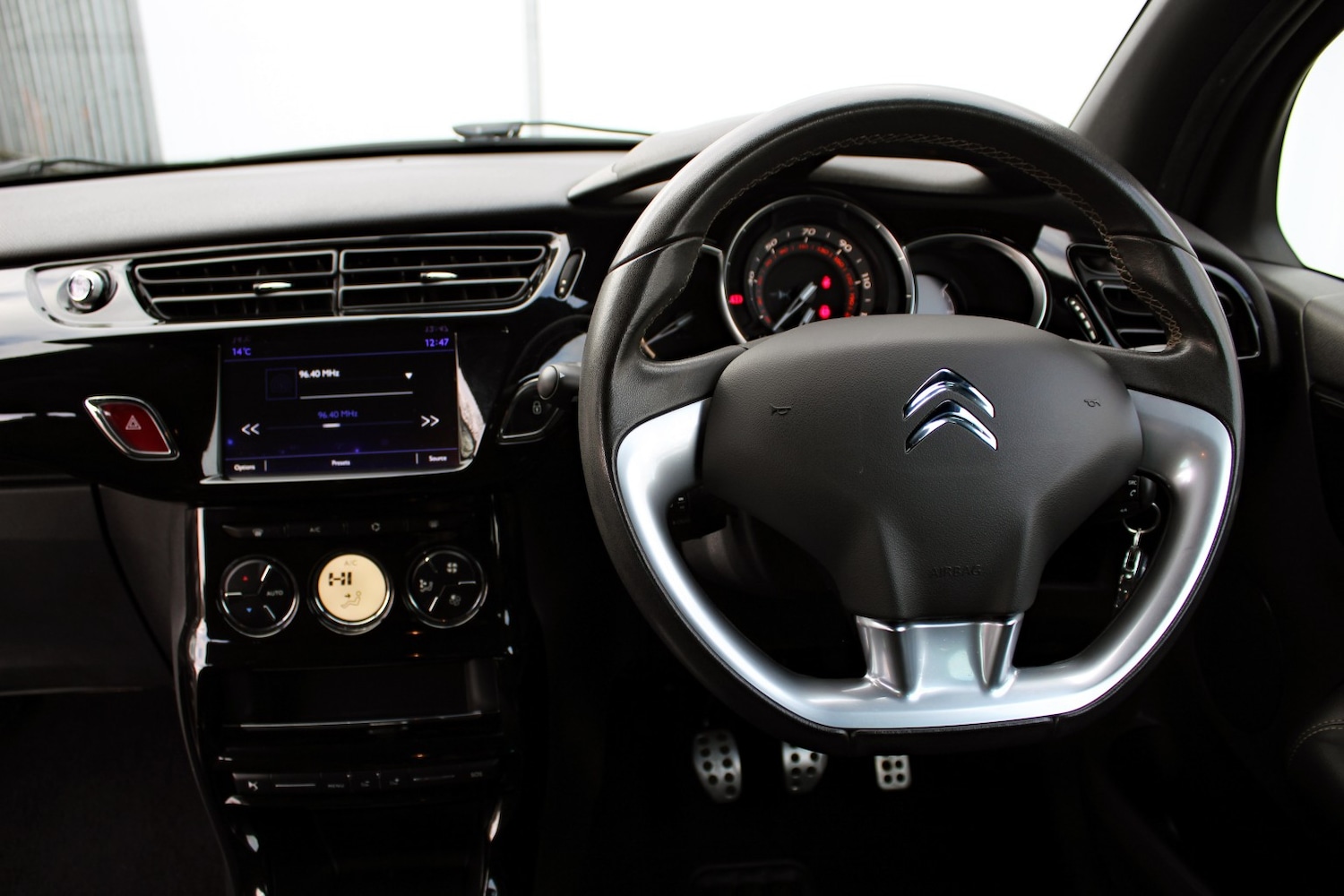 Used DS Automobiles DS 3 2016 for sale - 77749981: Photo 18