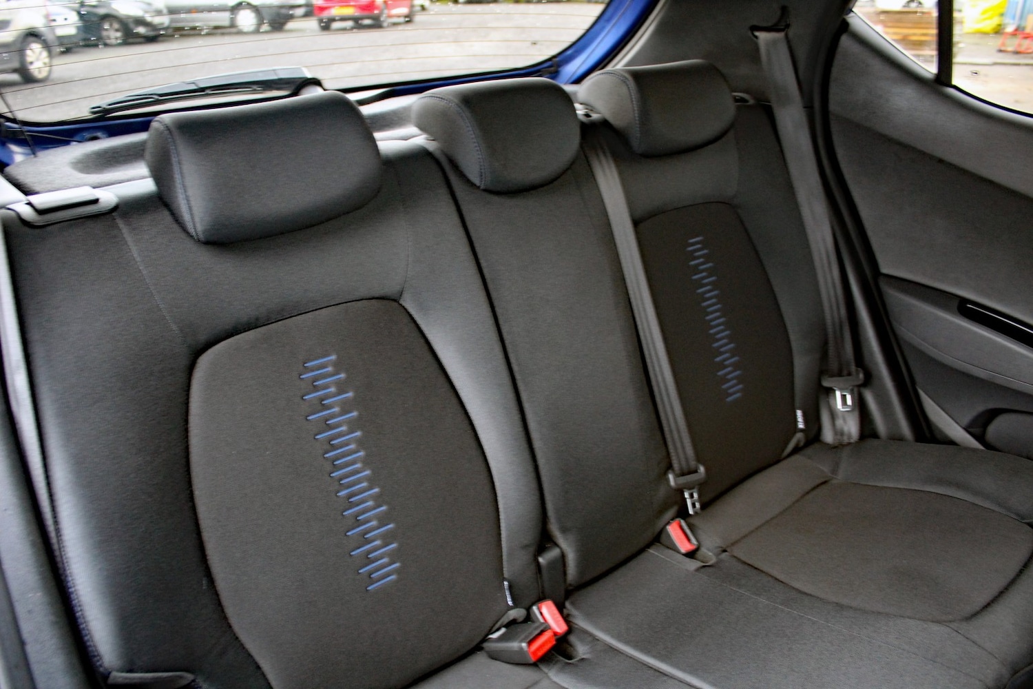 Used Hyundai i10 2018 for sale - 77609993: Photo 15