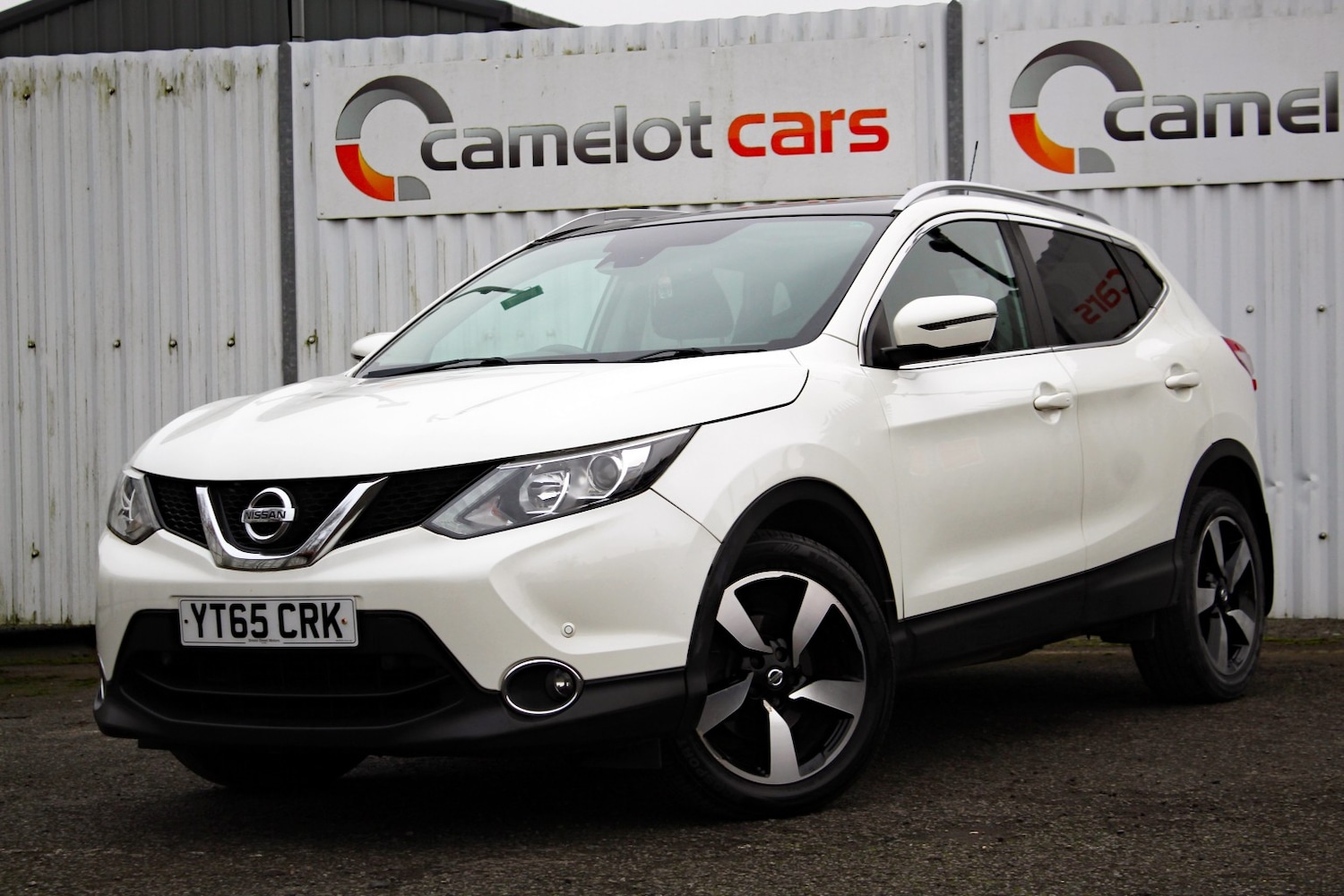 Used Nissan Qashqai 2015 for sale - 77423457: Photo 2