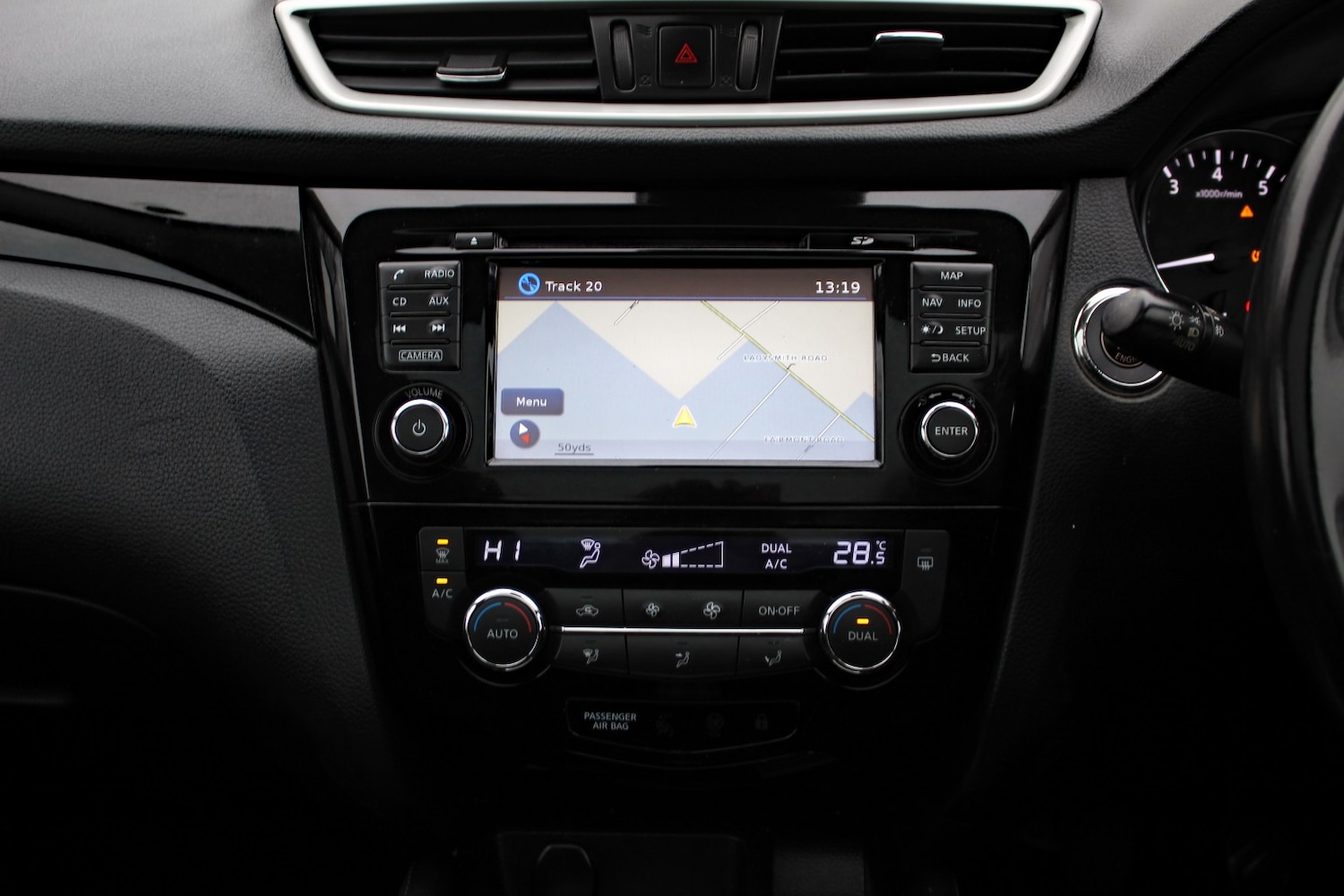 Used Nissan Qashqai 2015 for sale - 77423457: Photo 21