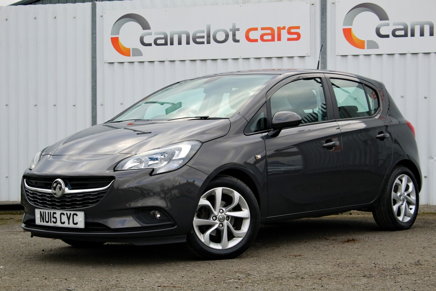Used Vauxhall Corsa 2015 for sale - 78105965: Photo 2