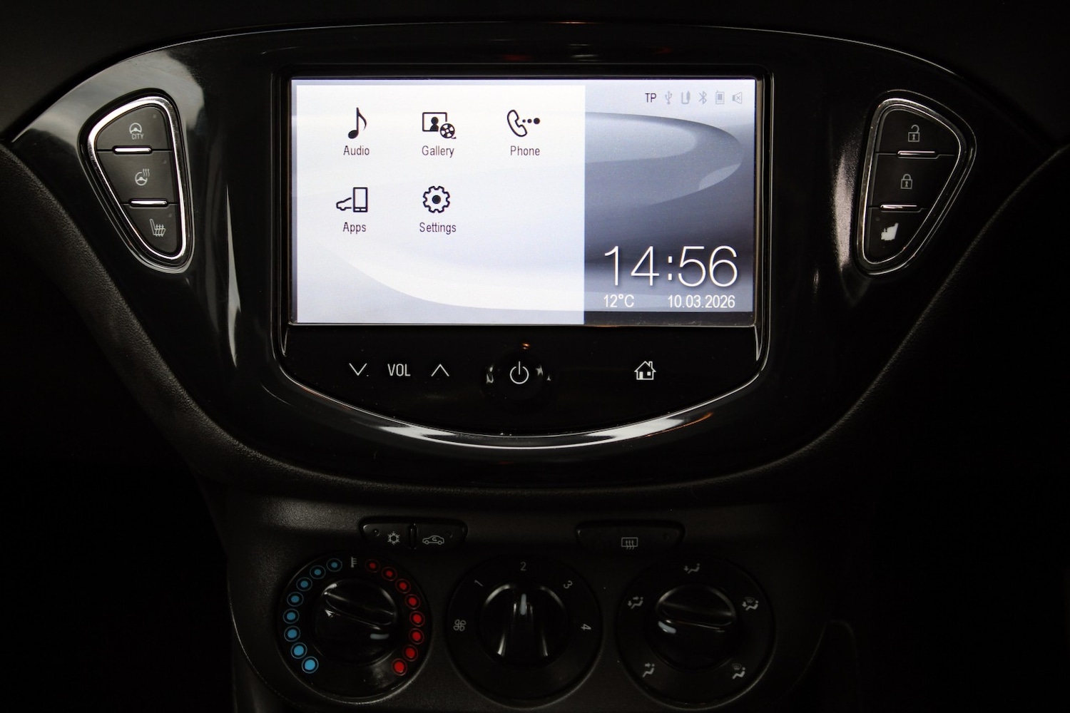 Used Vauxhall Corsa 2015 for sale - 78105965: Photo 20