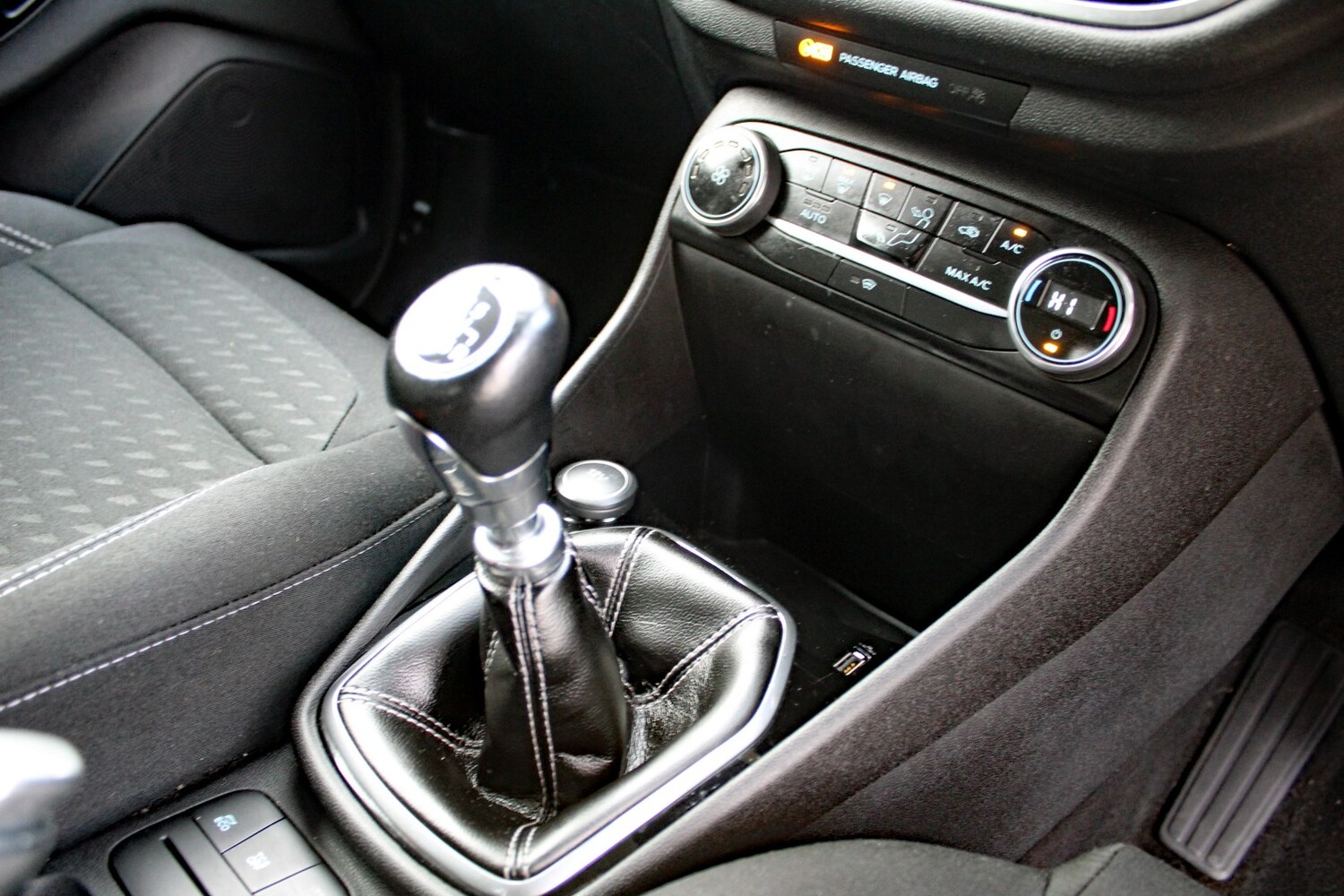 Used Ford Fiesta 2017 for sale - 76884818: Photo 23