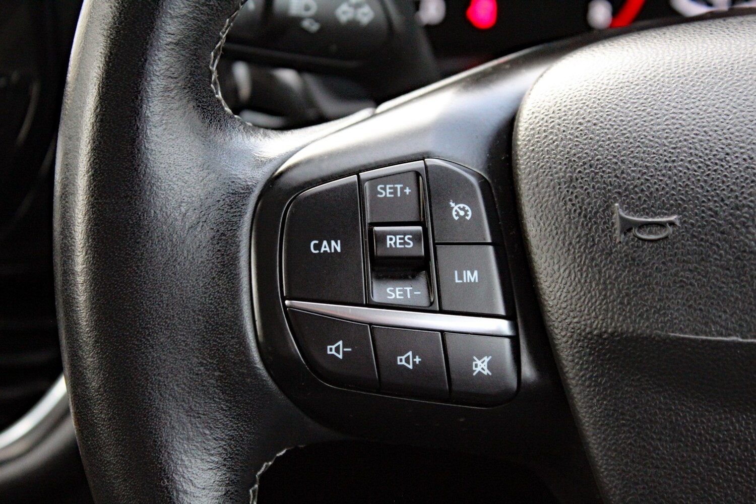 Used Ford Fiesta 2017 for sale - 76884818: Photo 25