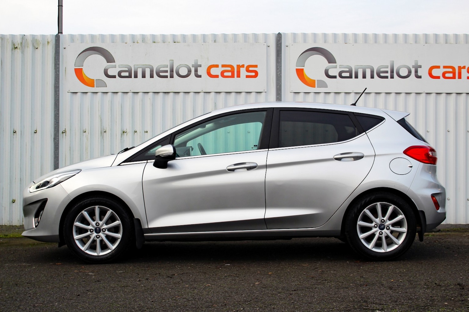 Used Ford Fiesta 2017 for sale - 76884818: Photo 5