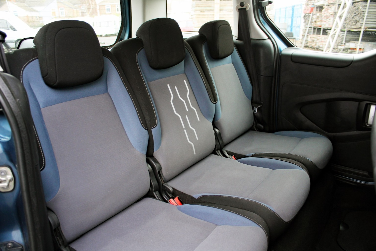 Used Peugeot Partner Tepee 2015 for sale - 76963365: Photo 16