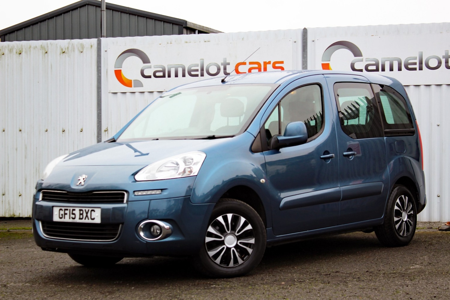 Used Peugeot Partner Tepee 2015 for sale - 76963365: Photo 2