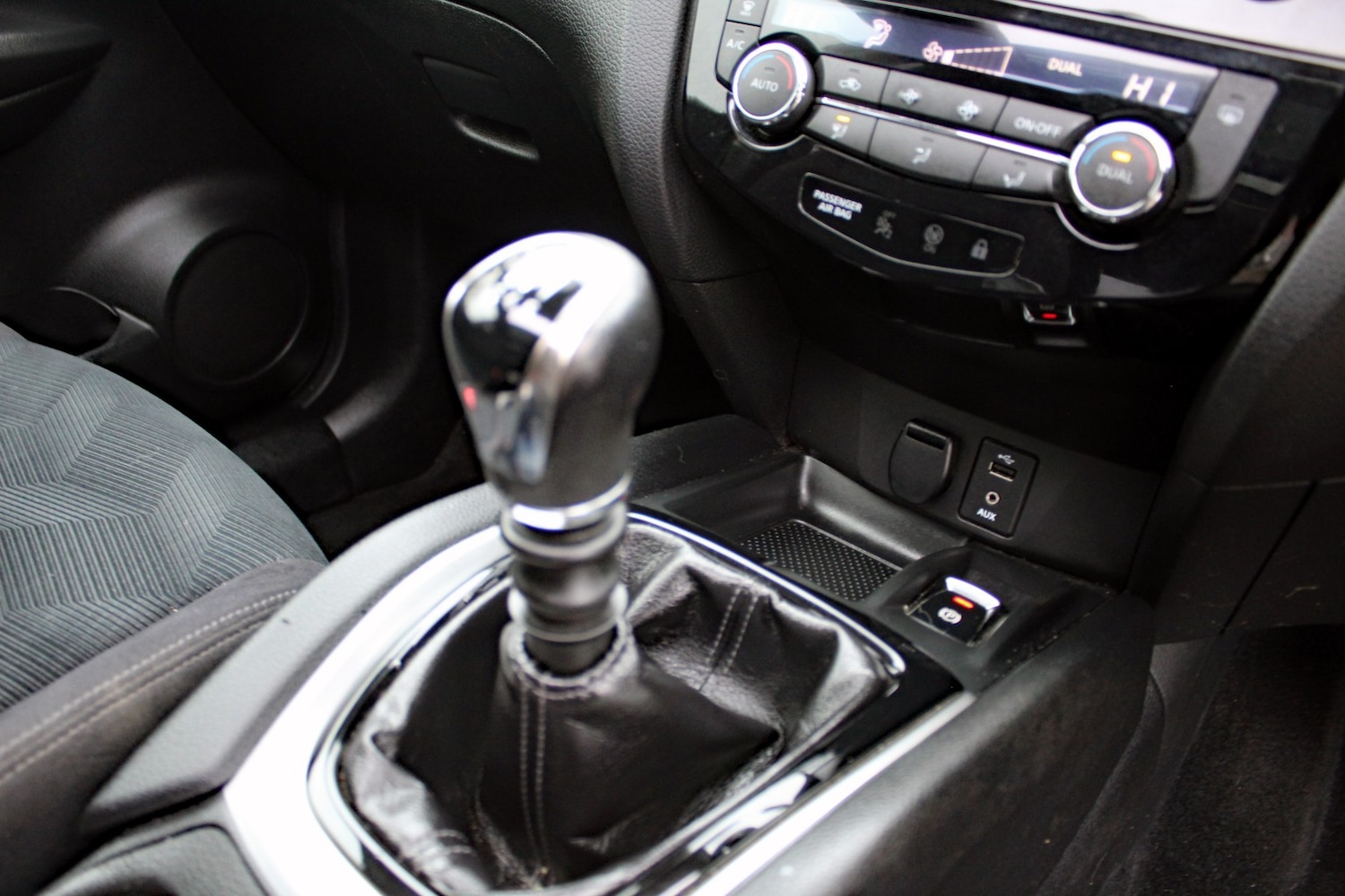 Used Nissan X-Trail 2015 for sale - 77453115: Photo 22