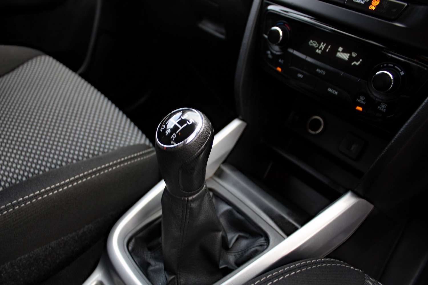 Used Suzuki Vitara 2016 for sale - 77609953: Photo 21