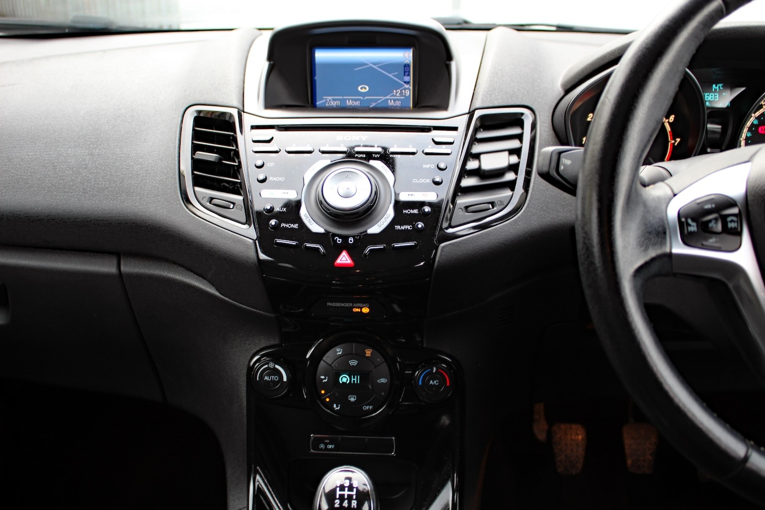 Used Ford Fiesta 2016 for sale - 76560020: Photo 25