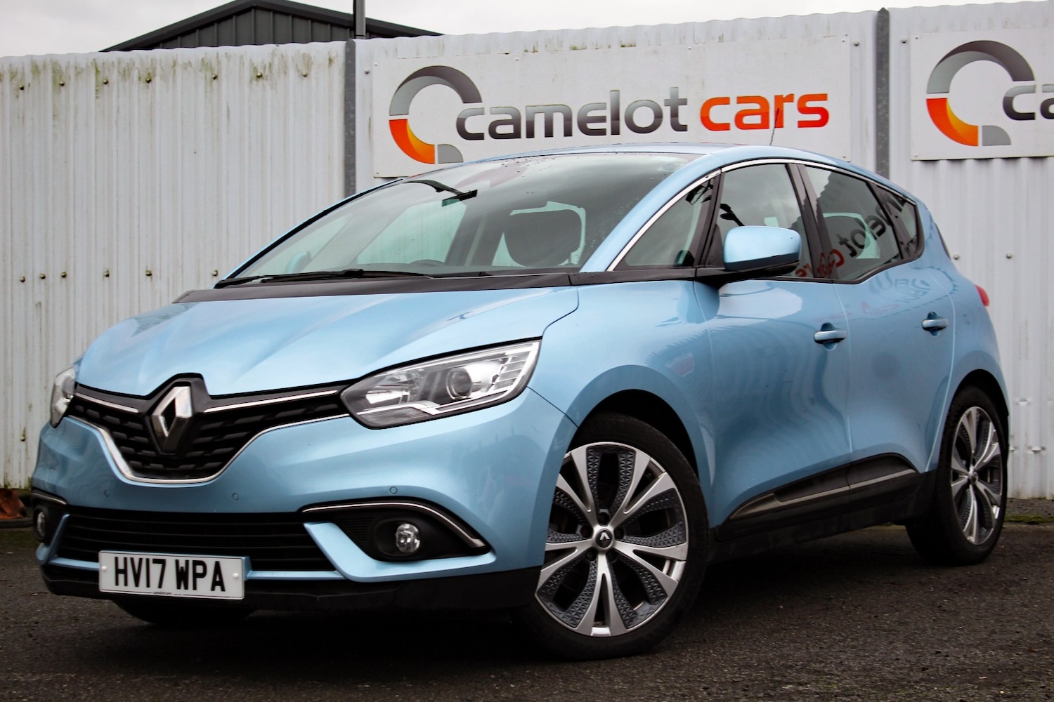 Used Renault Scenic 2017 for sale - 77423349: Photo 2
