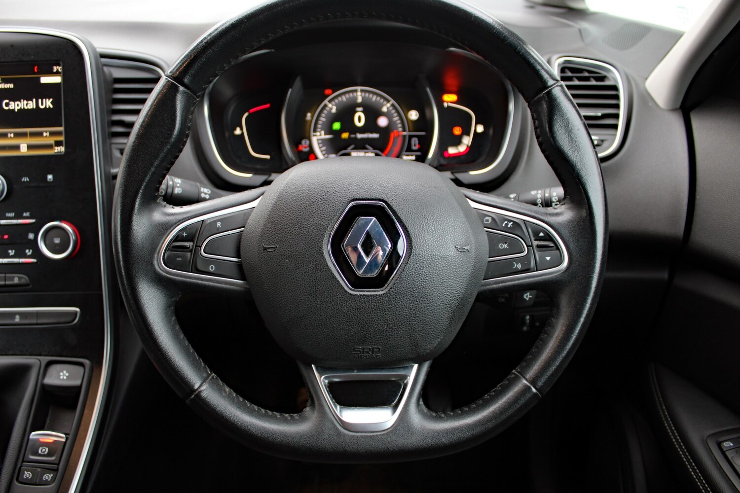 Used Renault Scenic 2017 for sale - 77423349: Photo 21