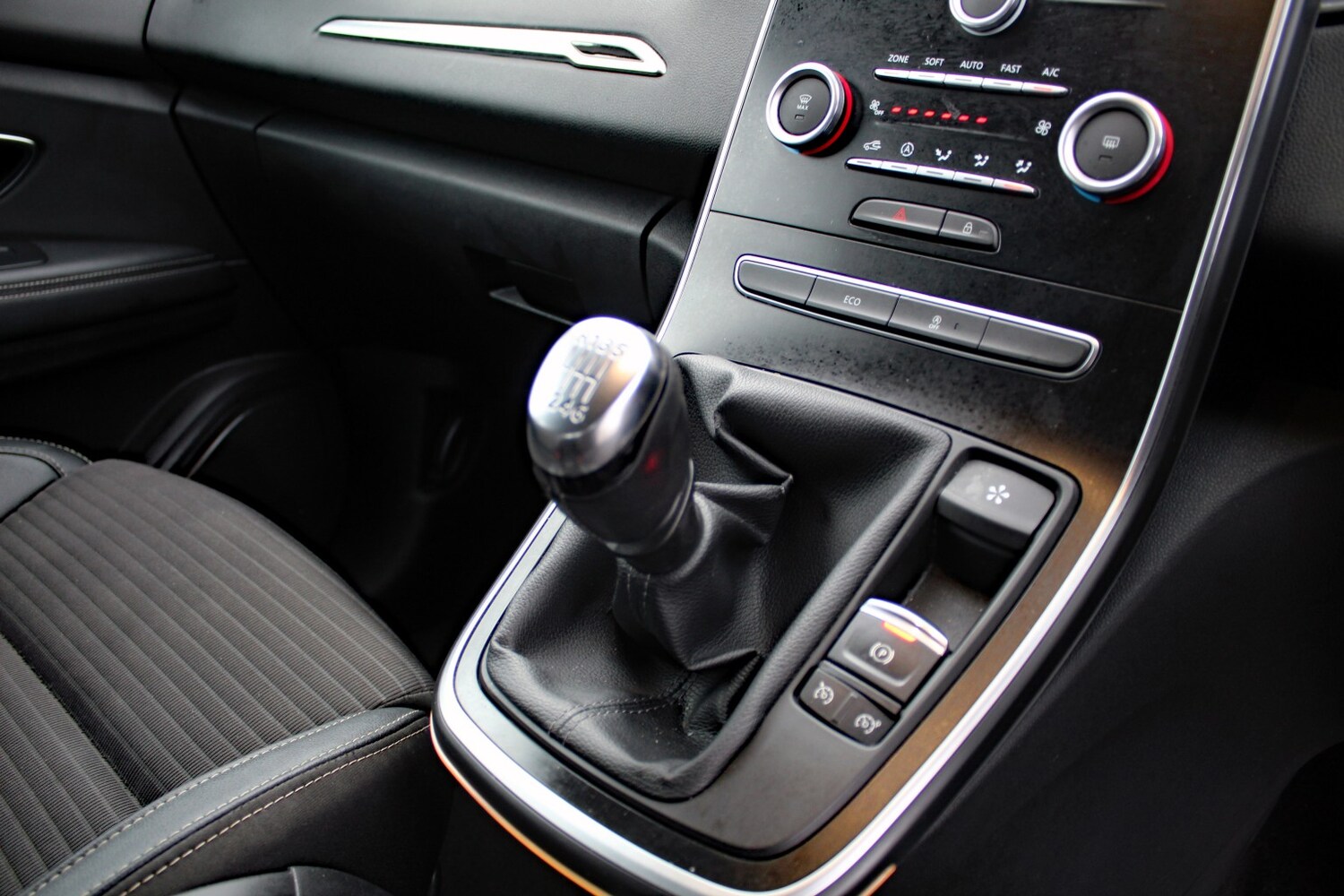 Used Renault Scenic 2017 for sale - 77423349: Photo 23