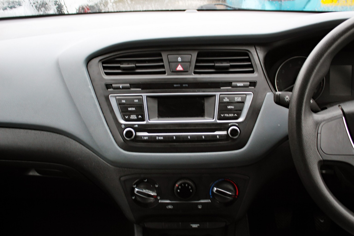 Used Hyundai i20 2015 for sale - 76656134: Photo 21