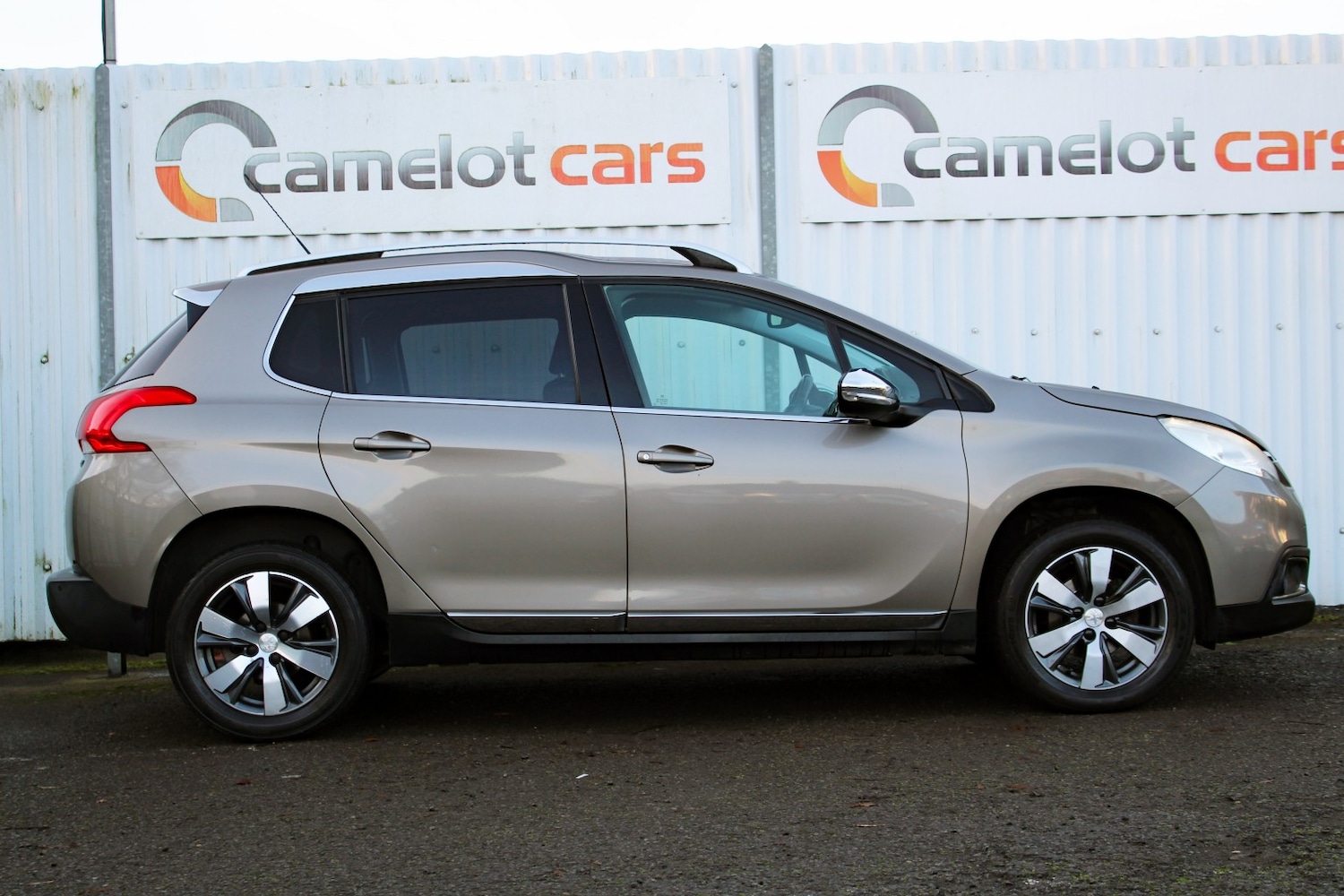 Used Peugeot 2008 2016 for sale - 76837027: Photo 6