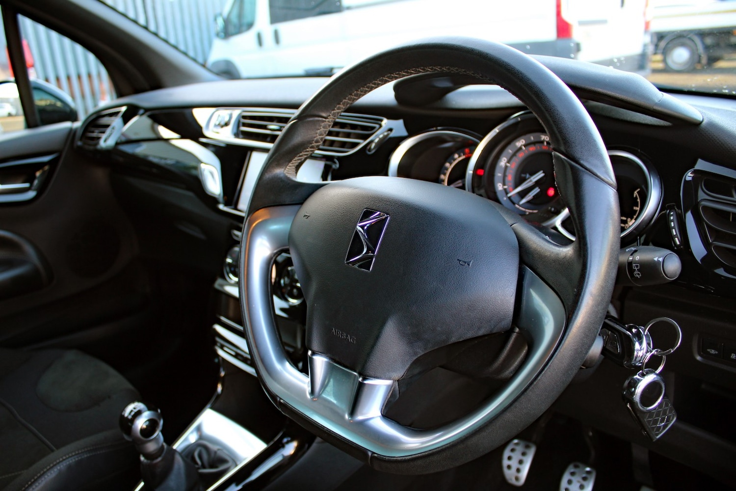 Used DS Automobiles DS 3 2016 for sale - 77423347: Photo 17