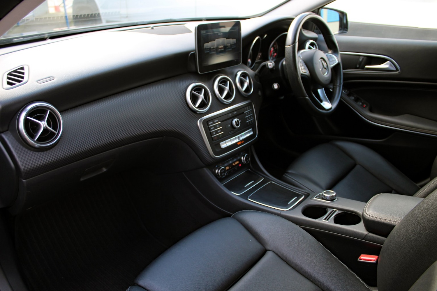 Used Mercedes-Benz A-Class 2017 for sale - 77891555: Photo 18