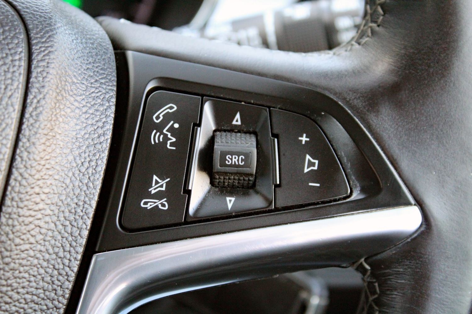 Used Vauxhall Mokka X 2016 for sale - 76837069: Photo 25