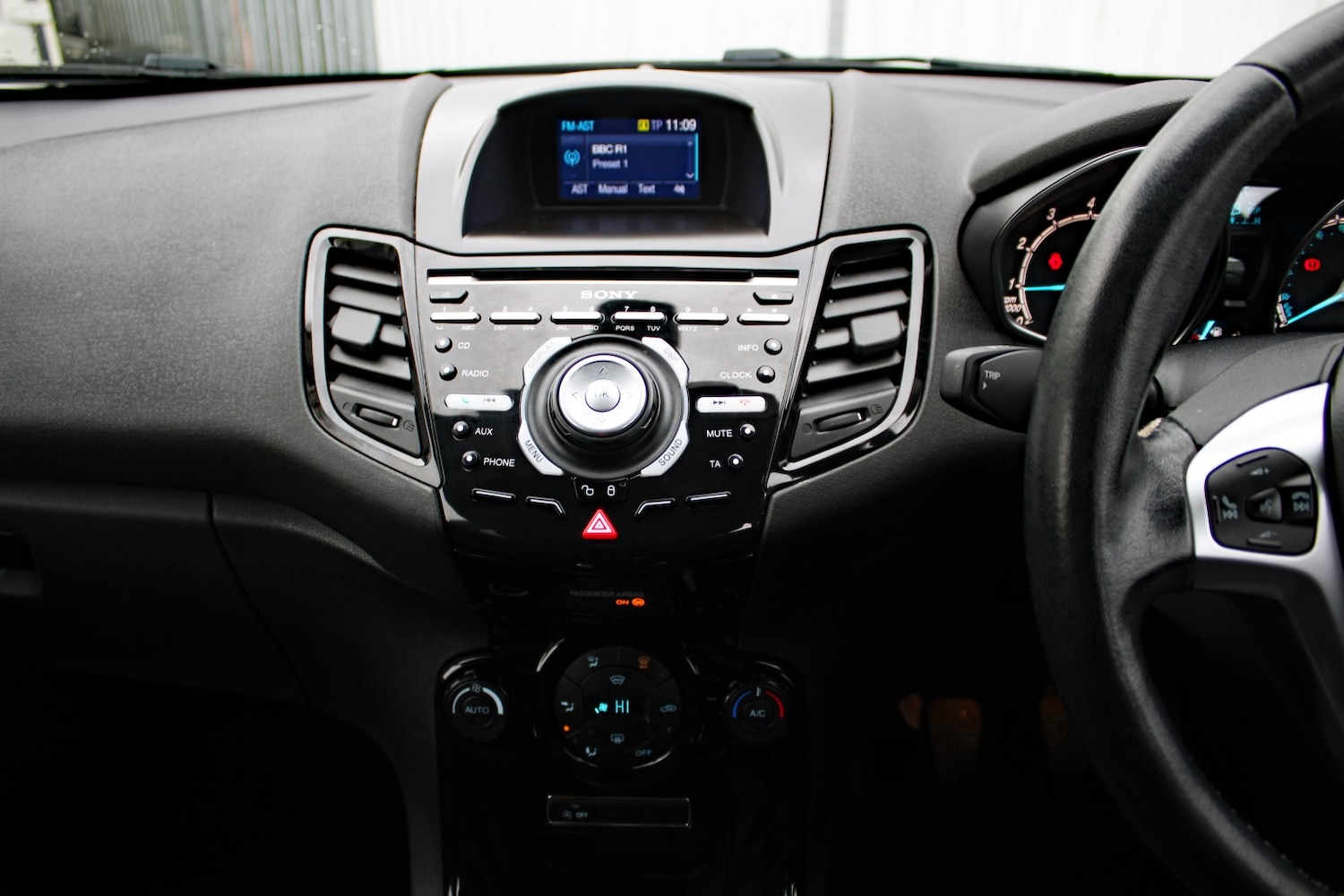 Used Ford Fiesta 2017 for sale - 76837075: Photo 20