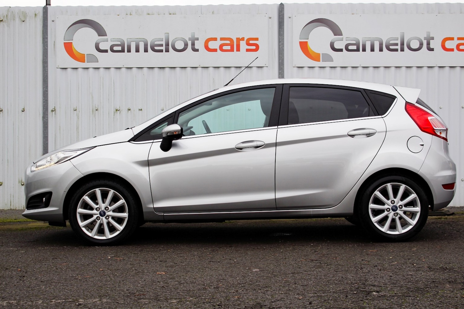 Used Ford Fiesta 2017 for sale - 76837075: Photo 5