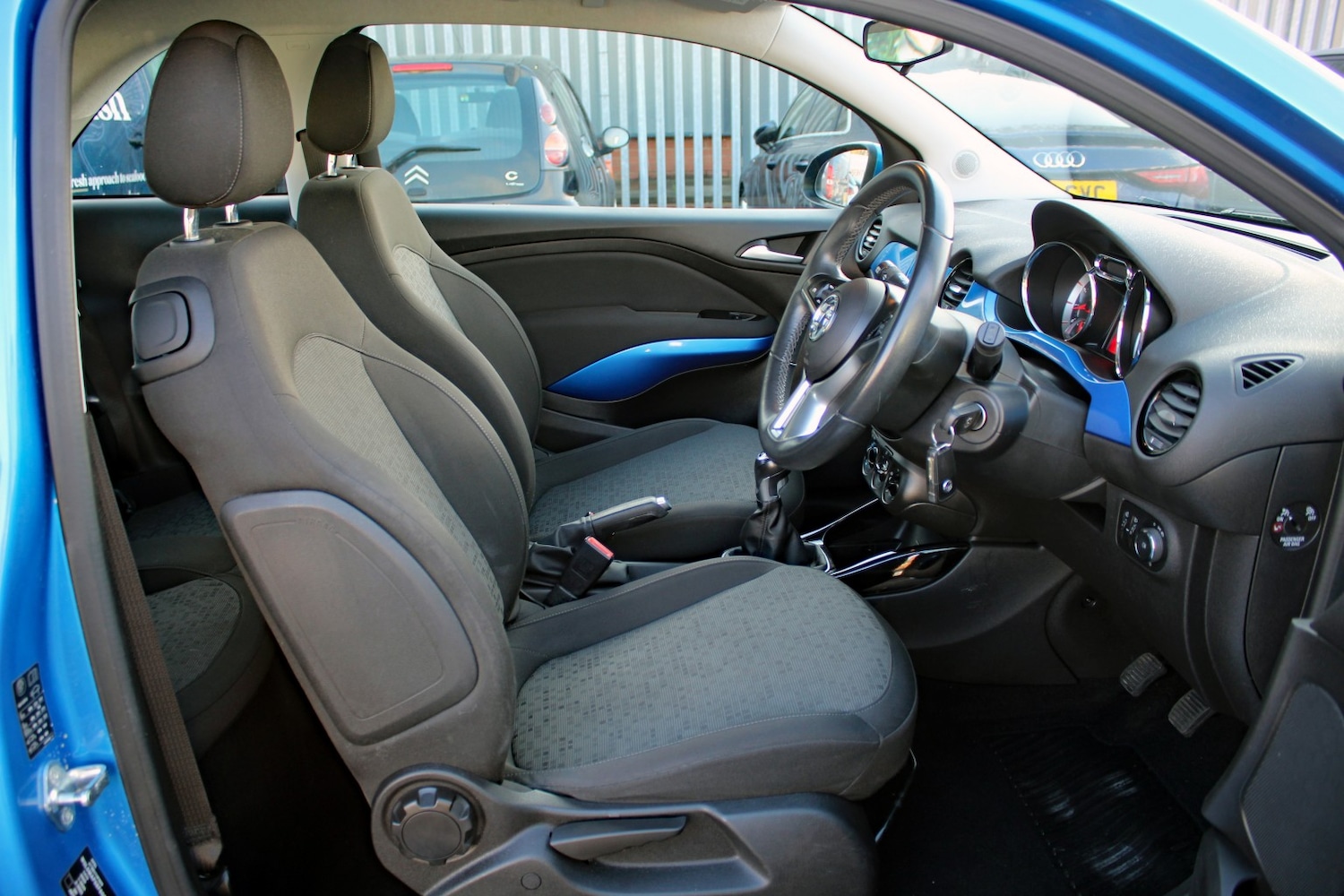 Used Vauxhall ADAM 2015 for sale - 76837085: Photo 15