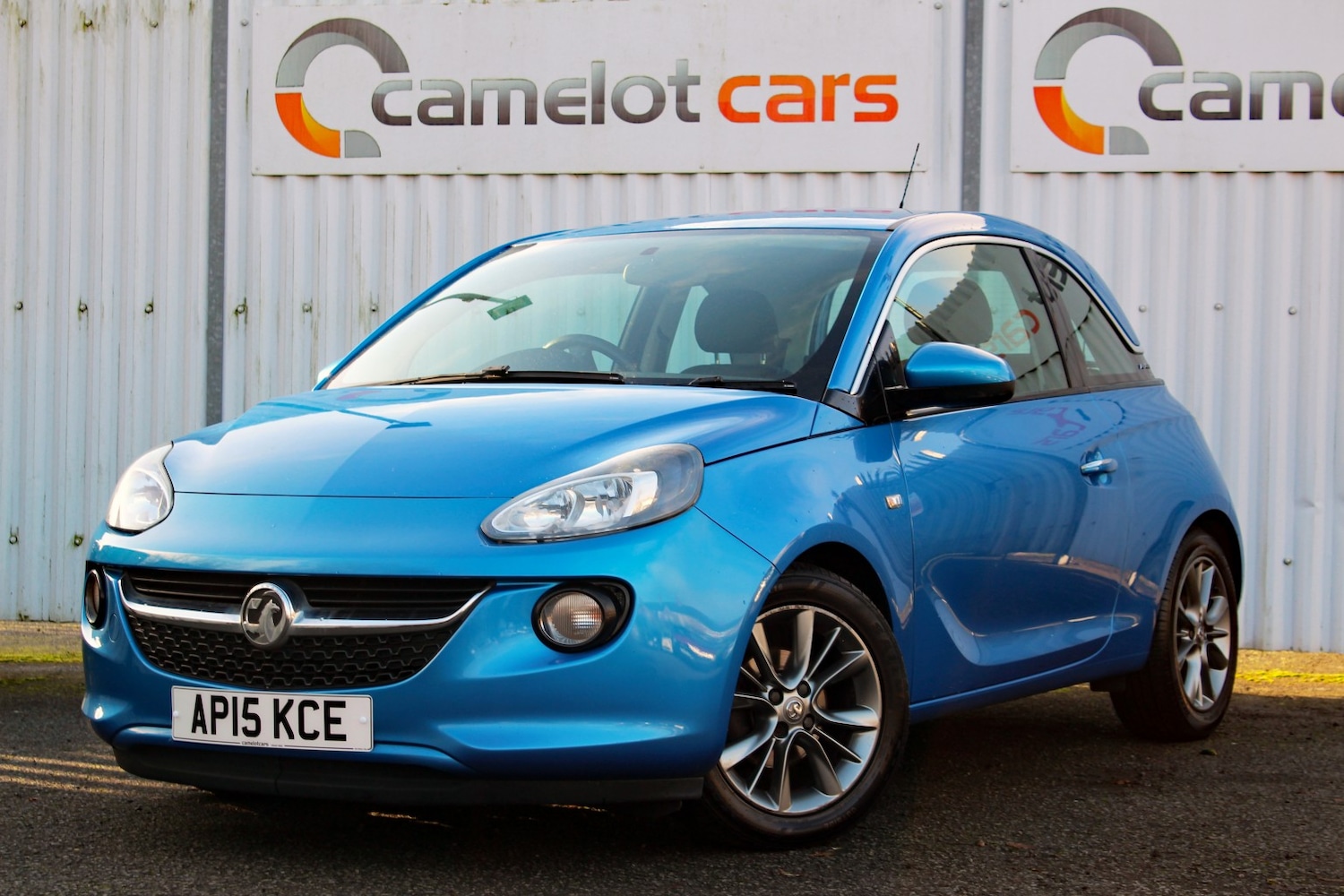 Used Vauxhall ADAM 2015 for sale - 76837085: Photo 2