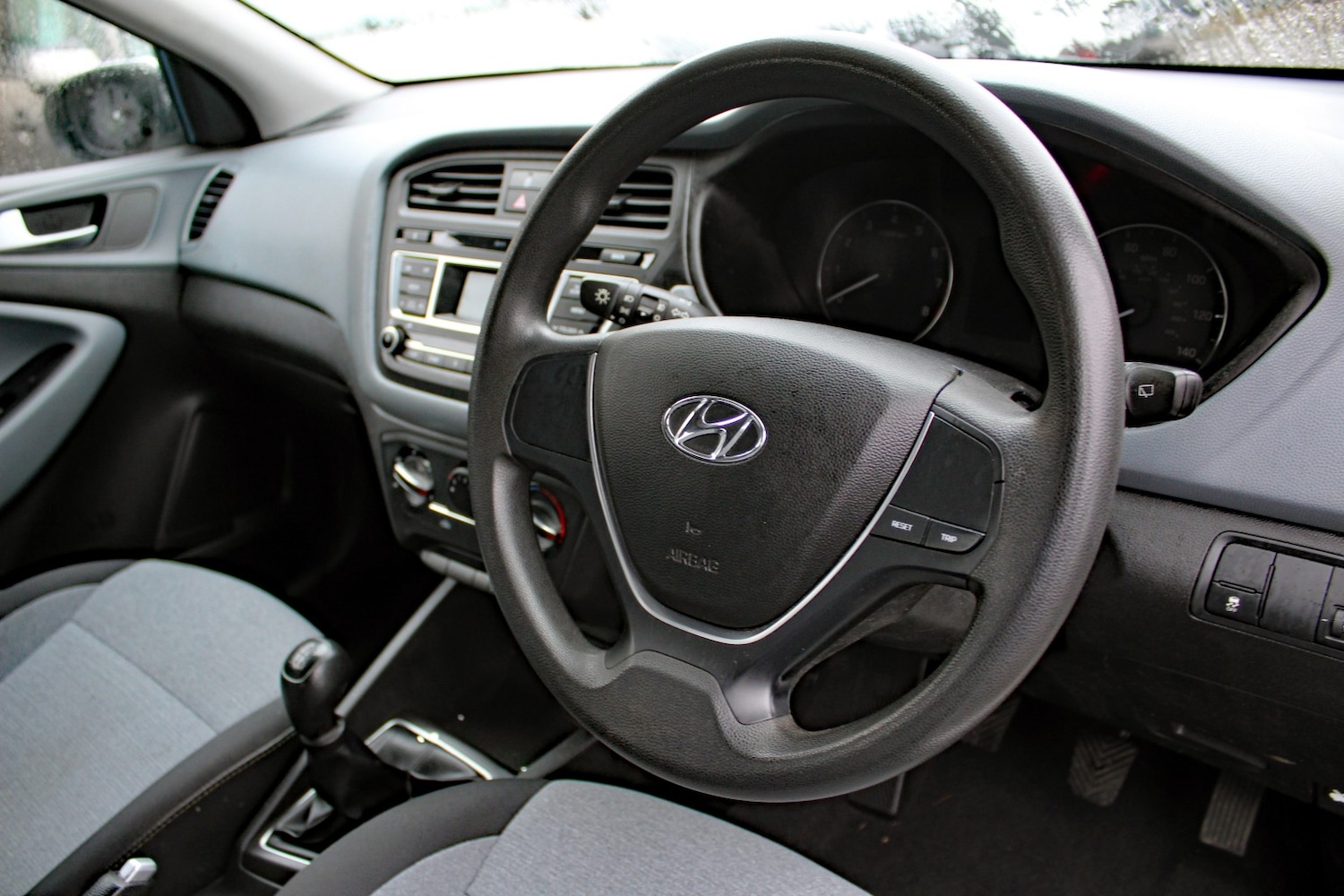 Used Hyundai i20 2015 for sale - 77423401: Photo 18