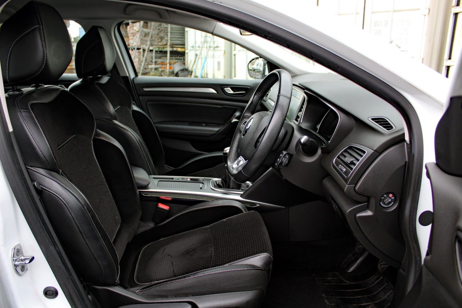 Used Renault Megane 2016 for sale - 76884834: Photo 15