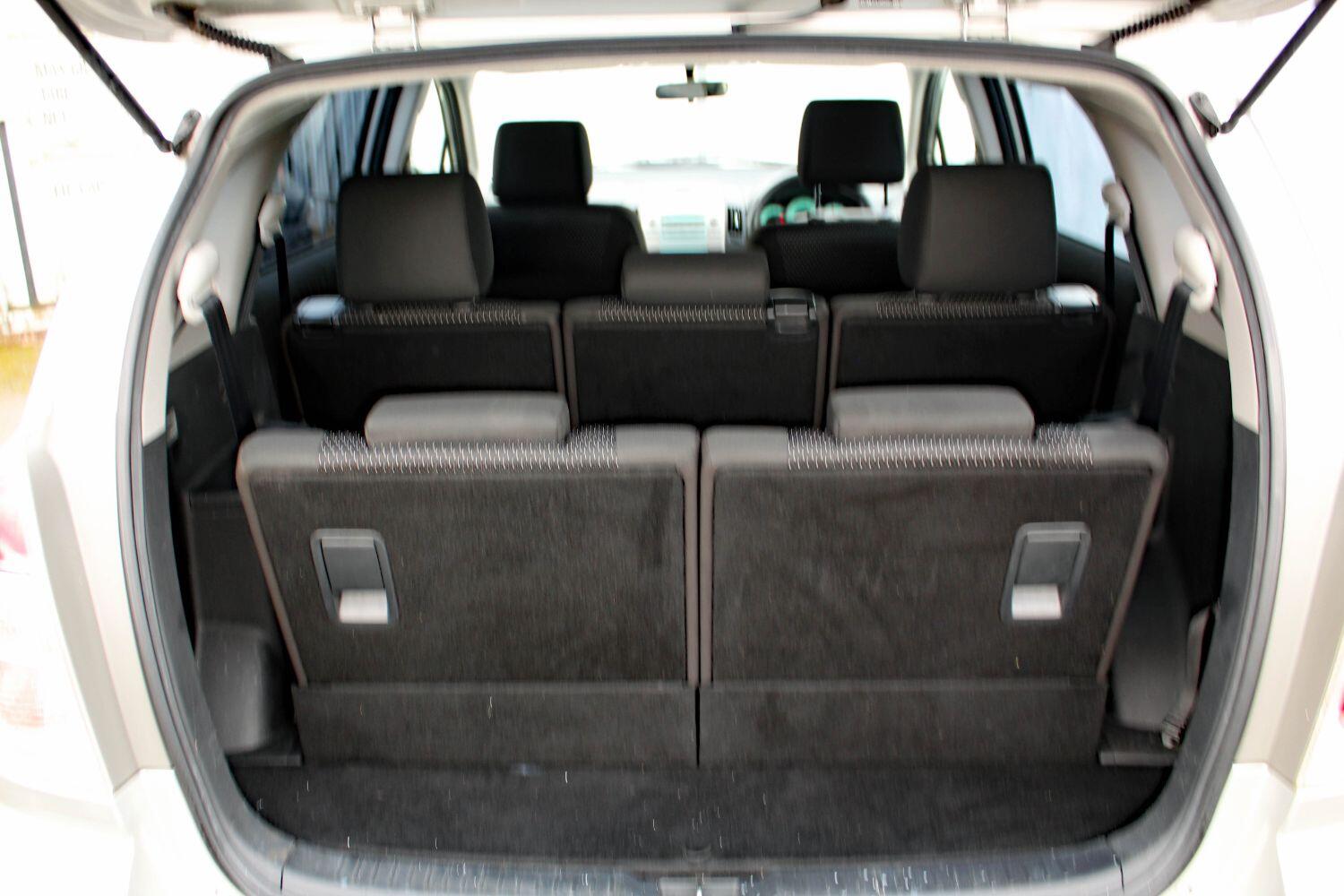 Used Toyota Verso 2007 for sale - 77423503: Photo 13