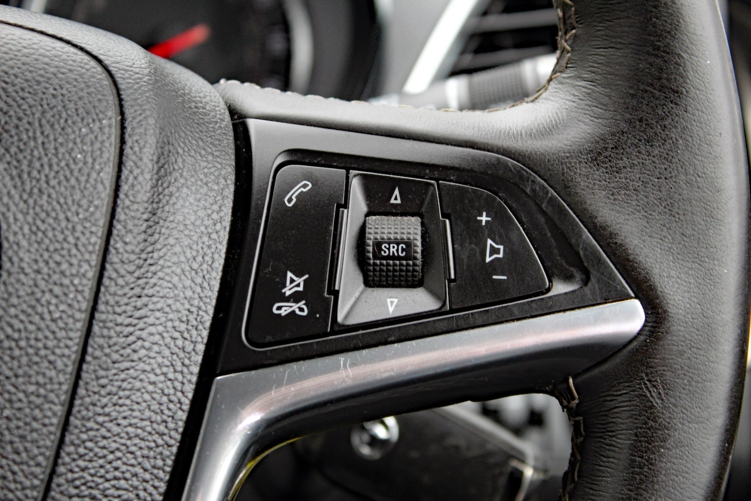 Used Vauxhall Mokka 2015 for sale - 76107315: Photo 24