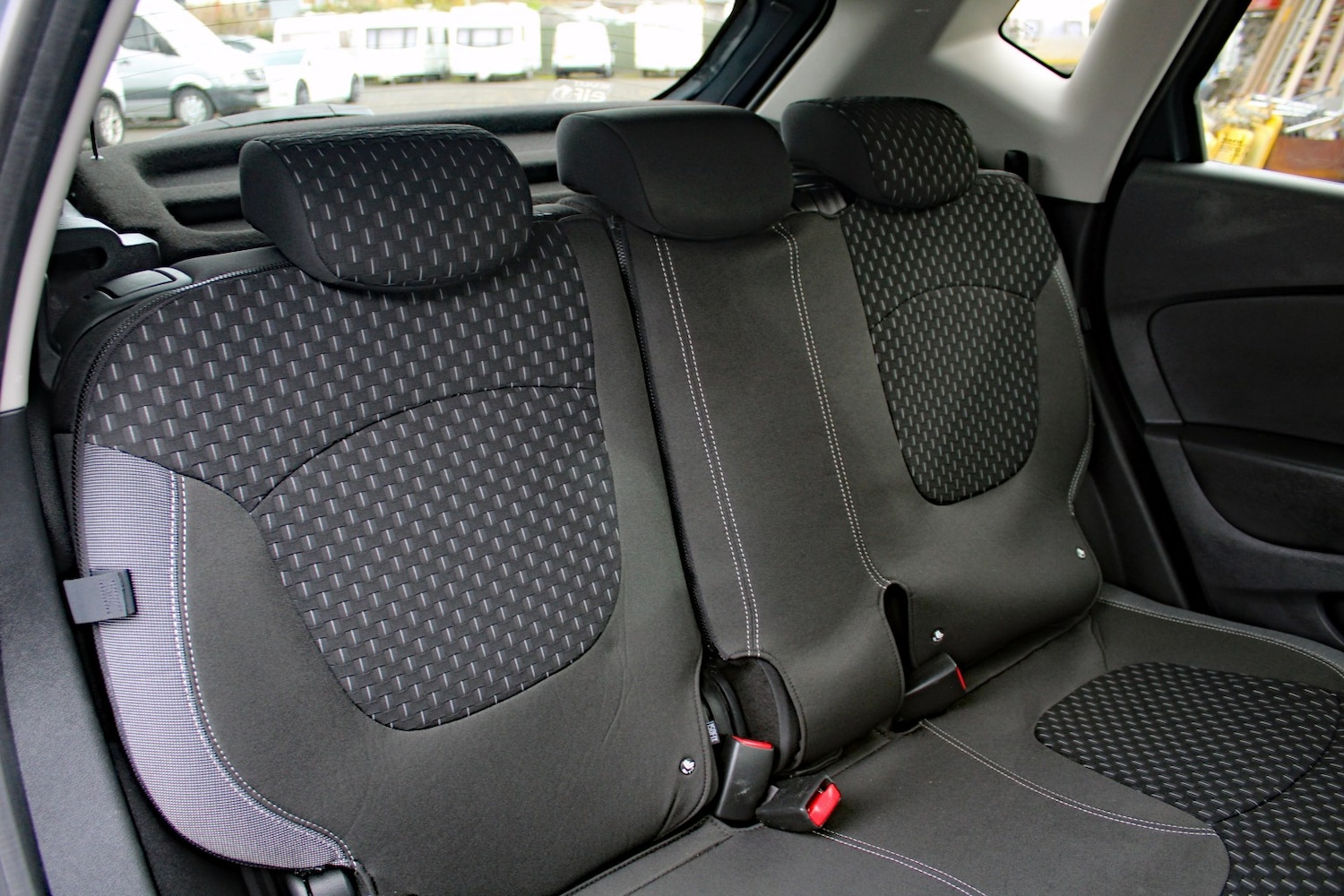 Used Renault Captur 2017 for sale - 76430866: Photo 15