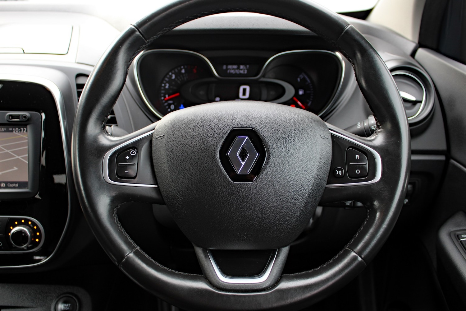 Used Renault Captur 2017 for sale - 76430866: Photo 21